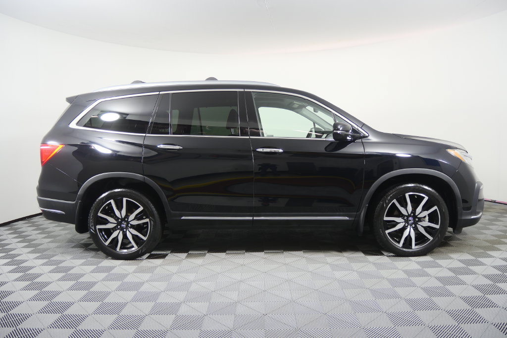 Used 2019 Honda Pilot Touring image 6