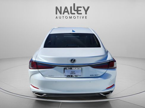 New 2025 Lexus ES 350 w/ Premium Package image 4