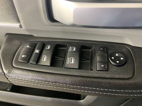 Used 2021 RAM 3500 Big Horn AWD/4WD image 26