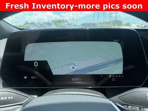 Used 2026 Chevrolet Equinox LT FWD image 7