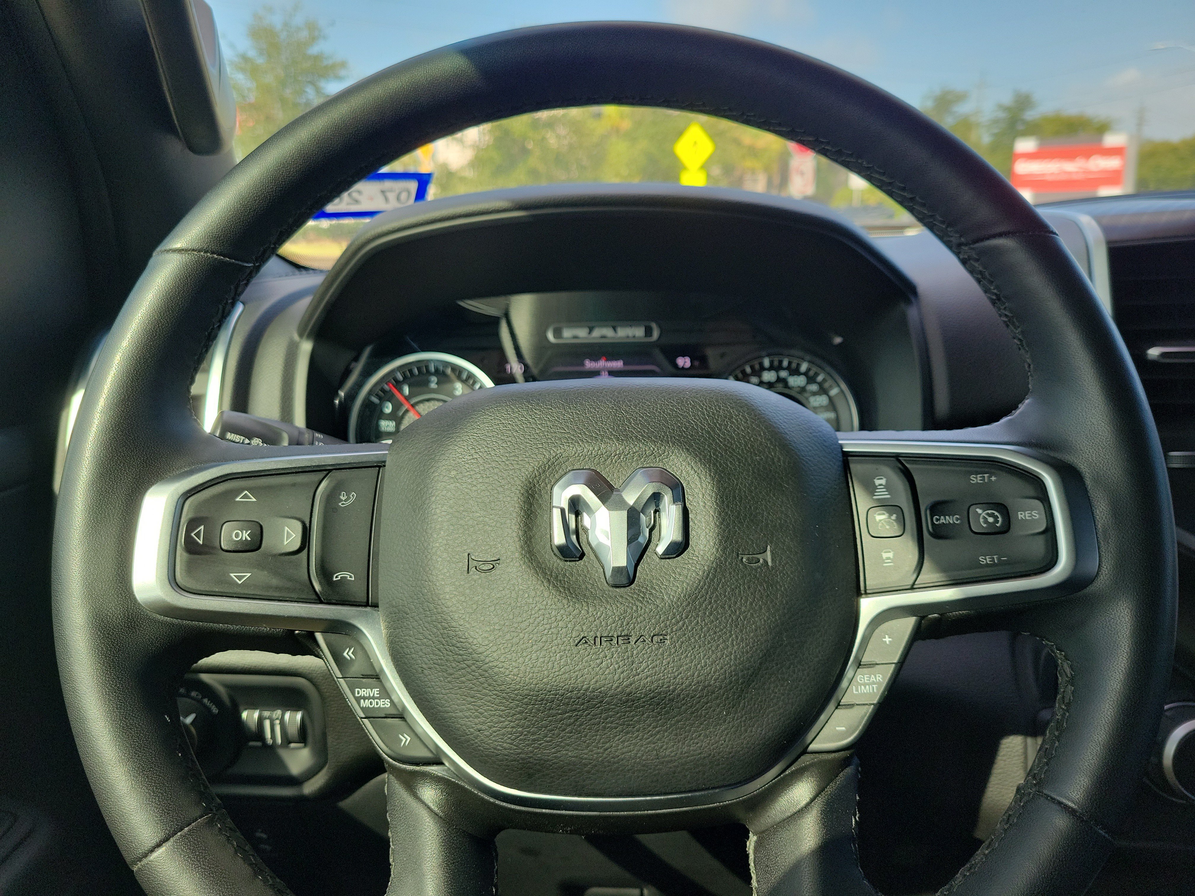 Used 2025 RAM 1500 Lone Star AWD/4WD image 16