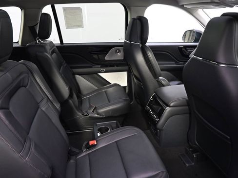 New 2026 Lincoln Aviator Reserve AWD/4WD image 18