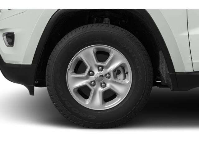 Used 2015 Jeep Grand Cherokee Altitude AWD/4WD image 14