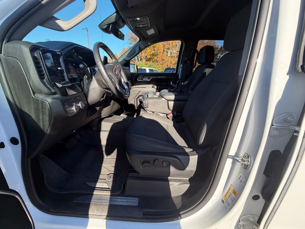 Used 2023 GMC Sierra 1500 Elevation AWD/4WD image 11