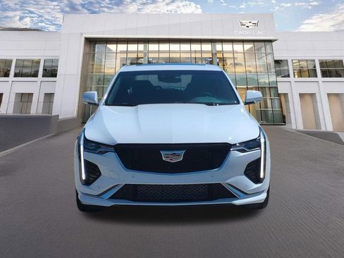 Used 2025 Cadillac CT4 Sport RWD image 2