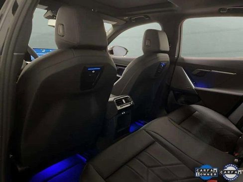 Used 2025 BMW 530i xDrive image 17