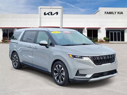 Used 2023 Kia Carnival EX