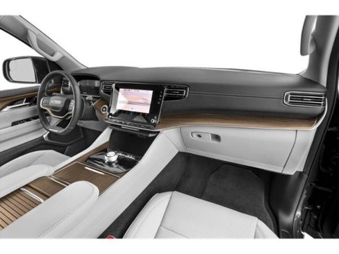 Certified 2024 Jeep Wagoneer L Series II w/ Flexible Seating Group AWD/4WD image 15