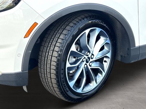Used 2022 Lincoln Nautilus Reserve AWD/4WD image 24