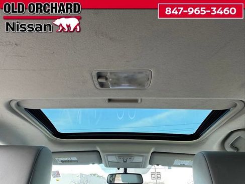 Used 2013 Nissan Rogue SL AWD/4WD image 12