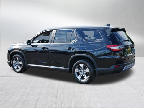 Used 2024 Honda Pilot EX-L image 4
