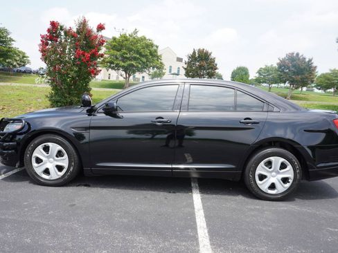 Used 2016 Ford Taurus Police Interceptor AWD image 5