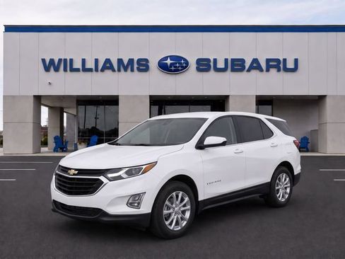 Used 2020 Chevrolet Equinox LT FWD image 2