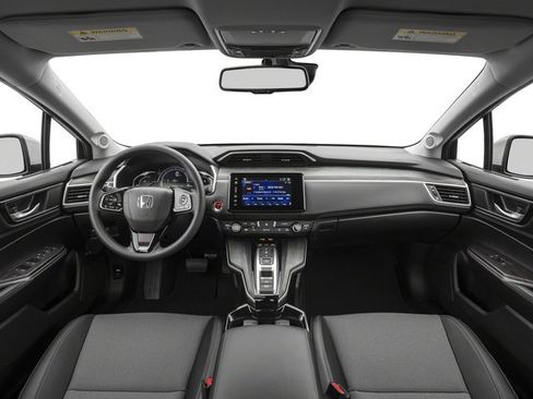 Used 2018 Honda Clarity Plug-In Hybrid image 8