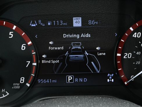 Used 2021 Nissan Titan PRO-4X w/ Pro-4x Convenience Package AWD/4WD image 34