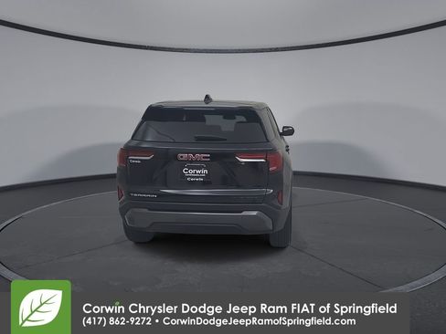 Used 2026 GMC Terrain Elevation FWD image 13