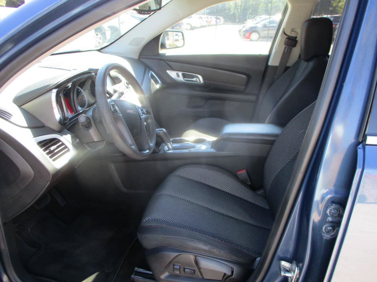 Used 2016 GMC Terrain SLE FWD image 13