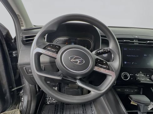 Certified 2023 Hyundai Tucson SEL AWD/4WD image 9