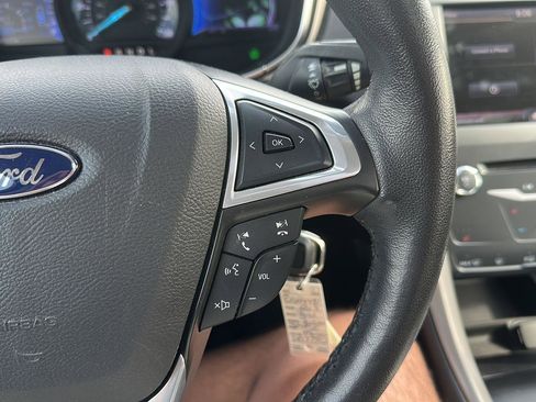 Used 2013 Ford Fusion SE FWD image 15
