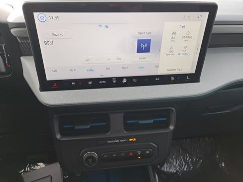 New 2025 Ford Maverick XLT w/ XLT Luxury Package image 14