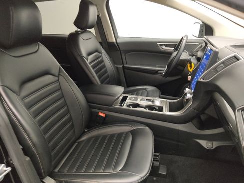 Used 2023 Ford Edge SEL image 21