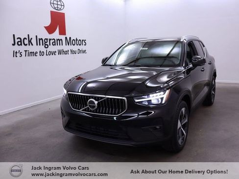 New 2025 Volvo XC40 B5 Plus w/ Protection Package Premier image 1