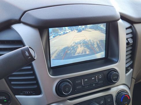 Used 2019 GMC Yukon SLT image 18