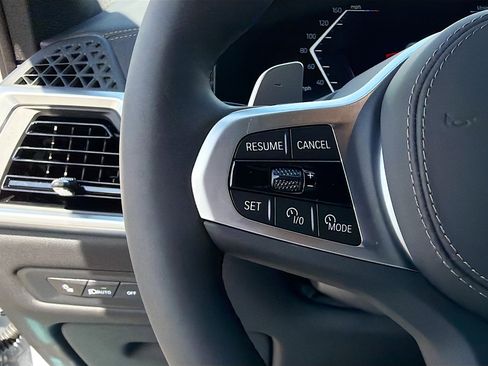 New 2026 BMW X5 xDrive40i w/ M Sport Package AWD/4WD image 36