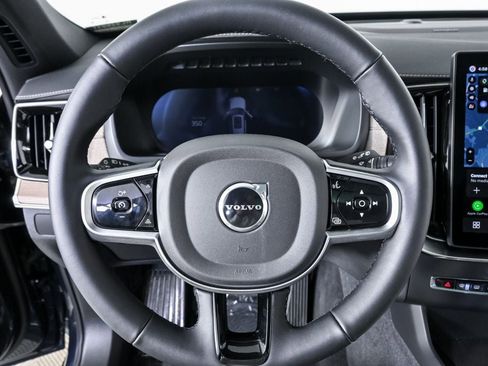 Certified 2026 Volvo XC90 B6 Plus w/ Protection Package Premier AWD/4WD image 11