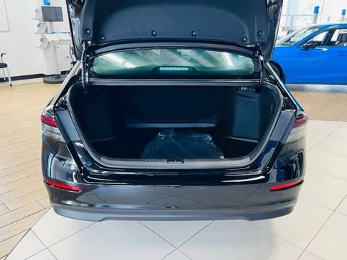 New 2026 Honda Accord LX image 8