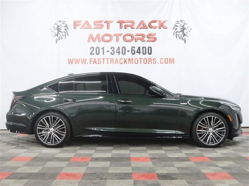 Used 2021 Cadillac CT5 V w/ Platinum Package AWD/4WD image 4