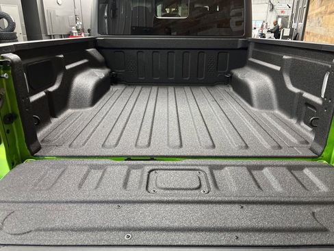 New 2026 Jeep Gladiator Rubicon AWD/4WD image 22