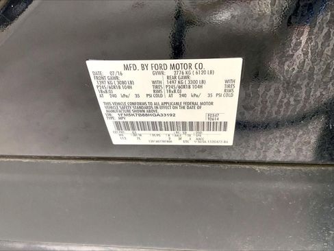 Used 2017 Ford Explorer FWD image 8