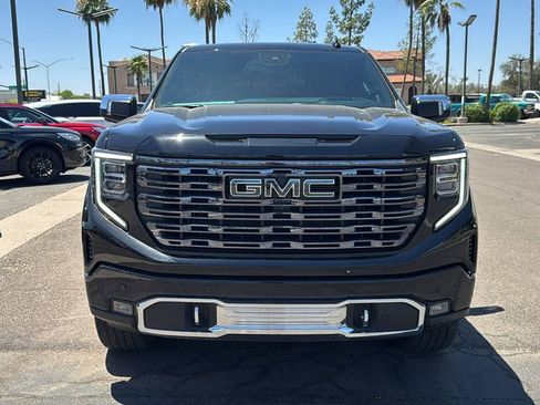 Used 2025 GMC Sierra 1500 Denali Ultimate AWD/4WD image 3