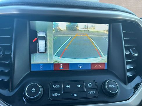 Used 2018 GMC Acadia Denali w/ Technology Package AWD/4WD image 20