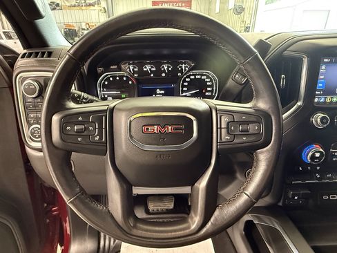 Used 2022 GMC Sierra 1500 AT4 AWD/4WD image 17