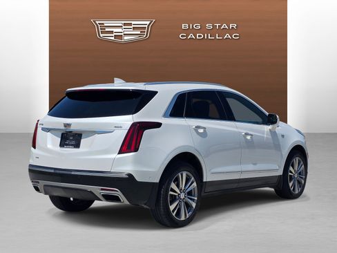Used 2022 Cadillac XT5 Premium Luxury w/ Platinum Package AWD/4WD image 5