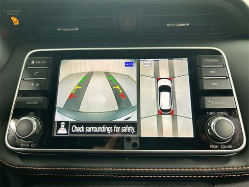 Certified 2019 Nissan Kicks SR w/ SR Premium Package image 15