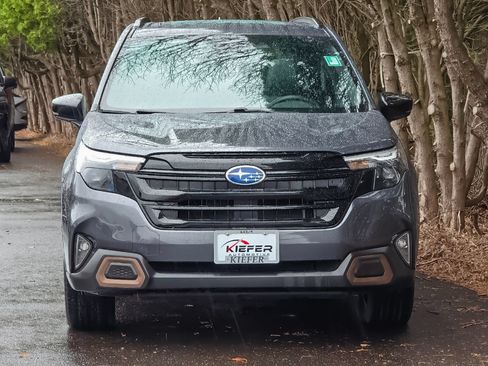 Used 2025 Subaru Forester Sport AWD/4WD image 8