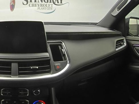 Certified 2023 Chevrolet Tahoe Z71 w/ Luxury Package AWD/4WD image 15