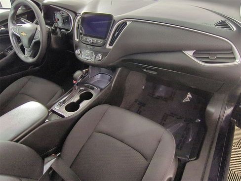 Certified 2022 Chevrolet Malibu RS image 27