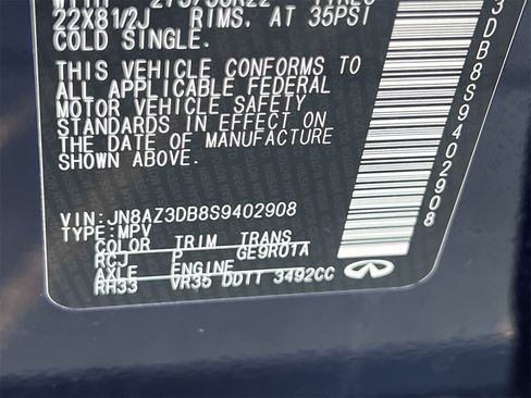 Used 2025 INFINITI QX80 Sensory image 15