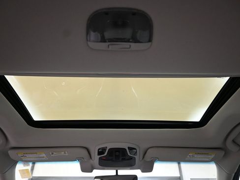 Certified 2022 Subaru Outback Premium AWD/4WD image 19