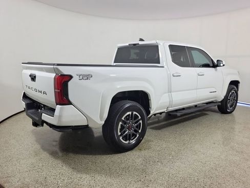 Used 2024 Toyota Tacoma TRD Sport RWD image 5
