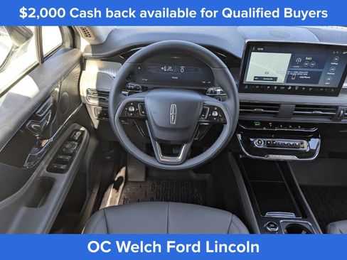 New 2026 Lincoln Corsair Premiere FWD image 19