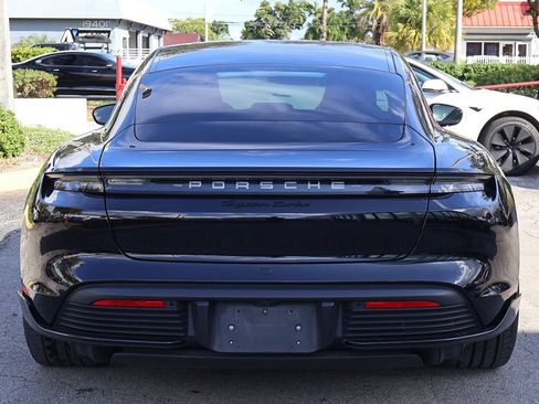 Used 2020 Porsche Taycan Turbo image 15
