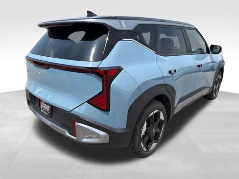 New 2027 Kia Seltos S FWD image 7