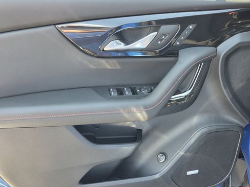 New 2026 Chevrolet Blazer RS w/ Enhanced Convenience Package FWD image 11