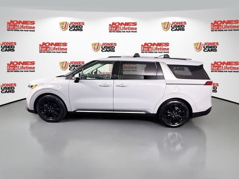 Used 2024 Kia Carnival SX Prestige FWD image 17