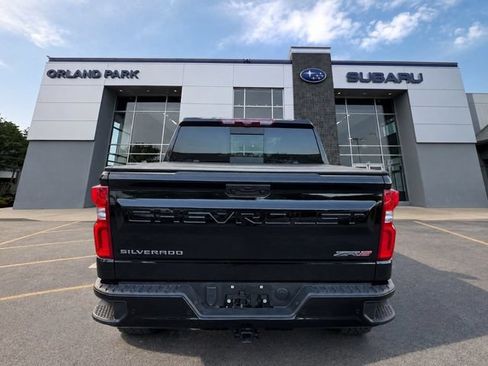 Used 2023 Chevrolet Silverado 1500 ZR2 w/ Technology Package AWD/4WD image 6